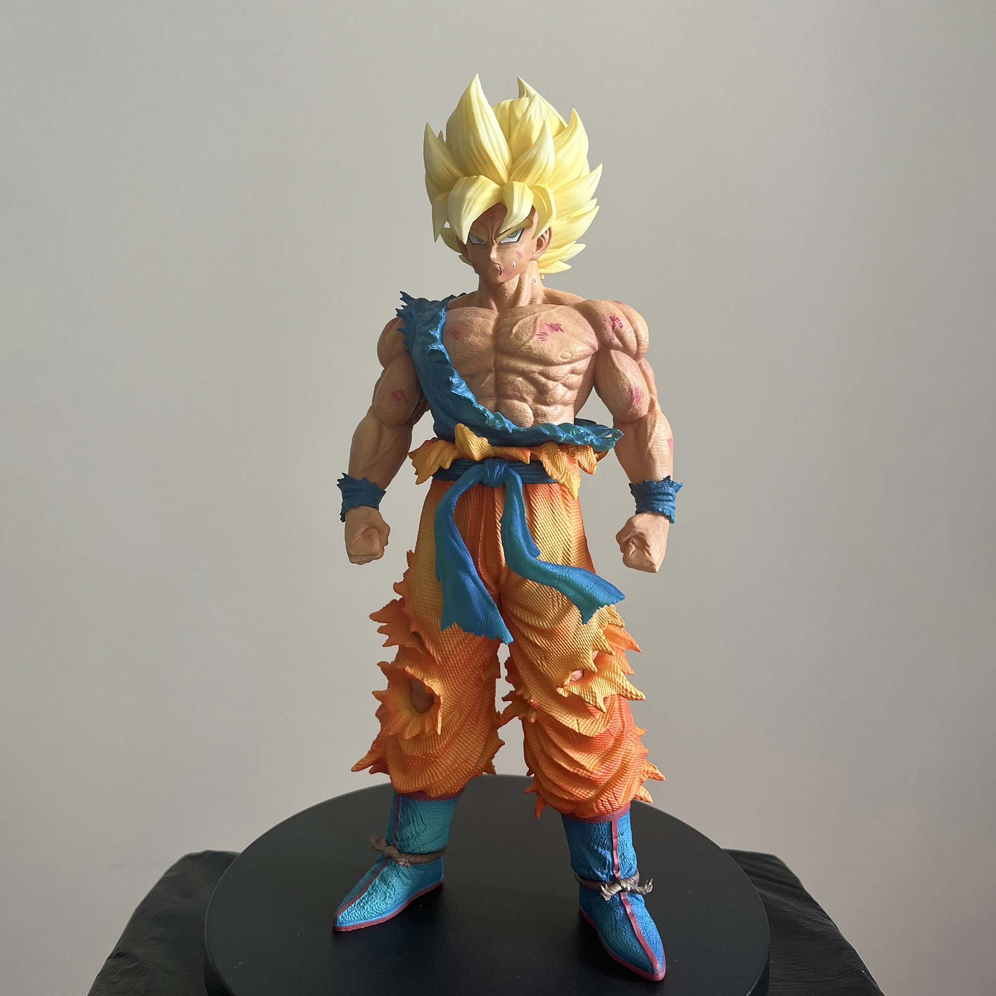 28cm Dragon Ball Anime  Son Goku Character Goku Super Saiyan 1 Action Figure PVC Model Statue Desktop Decoration Collection Toy