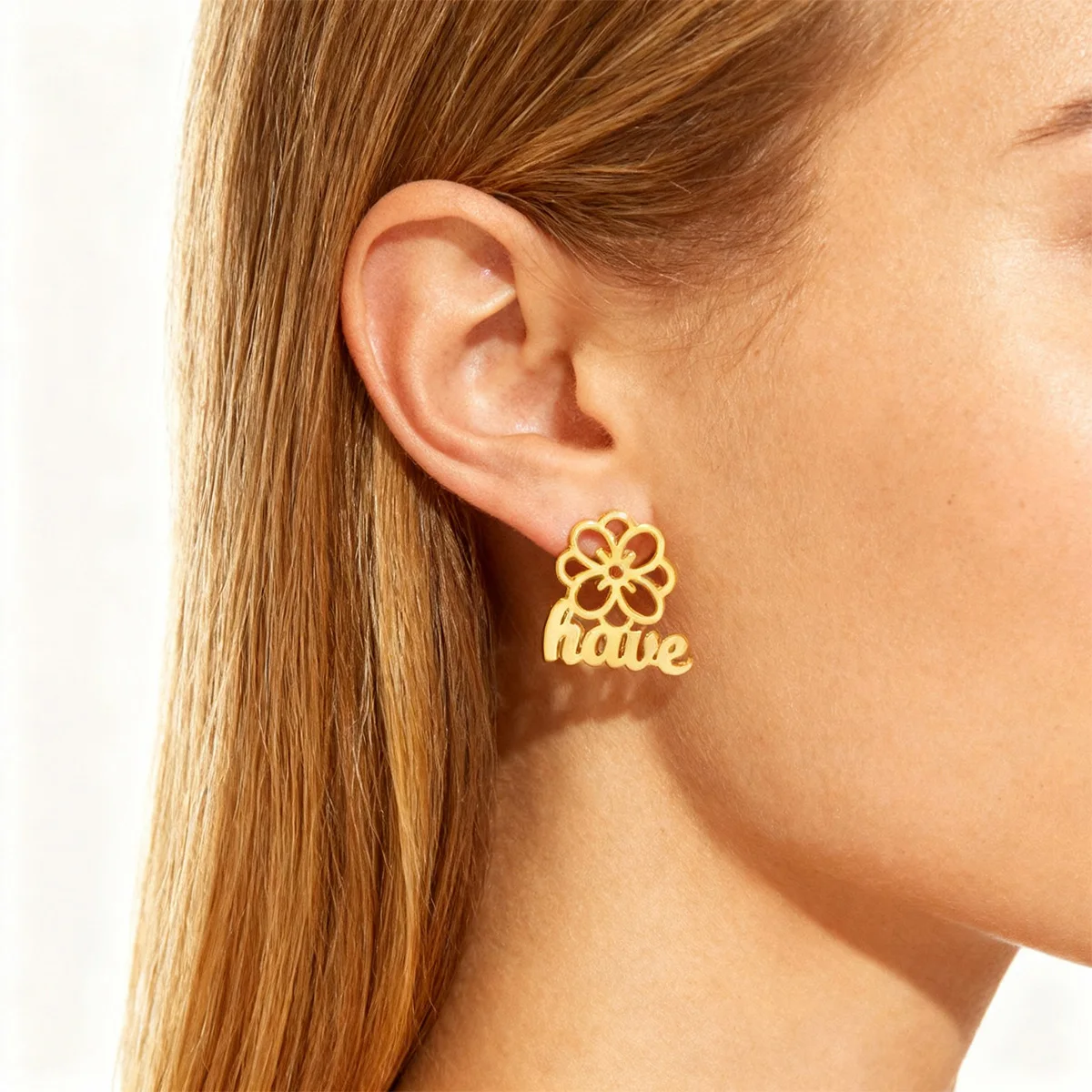 Custom Small Flower Name Stud Earrings For Women Gold Color Stainless Steel Letter Earrings Birthday Party Jewelry Gifts