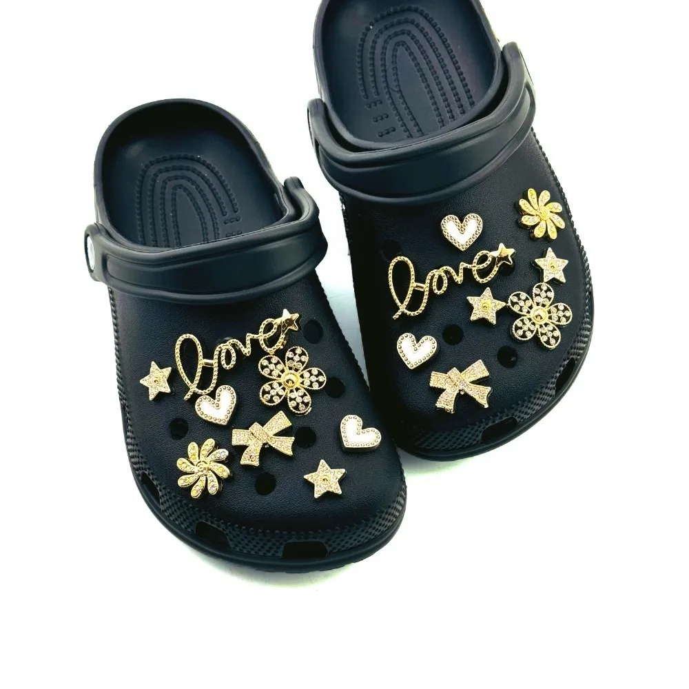 16/18Pcs Fashion Shoe Charms Set for Sandals Clogs Pins Accessories Diamond Chain Pentagram Personalized Sneaker Decorations