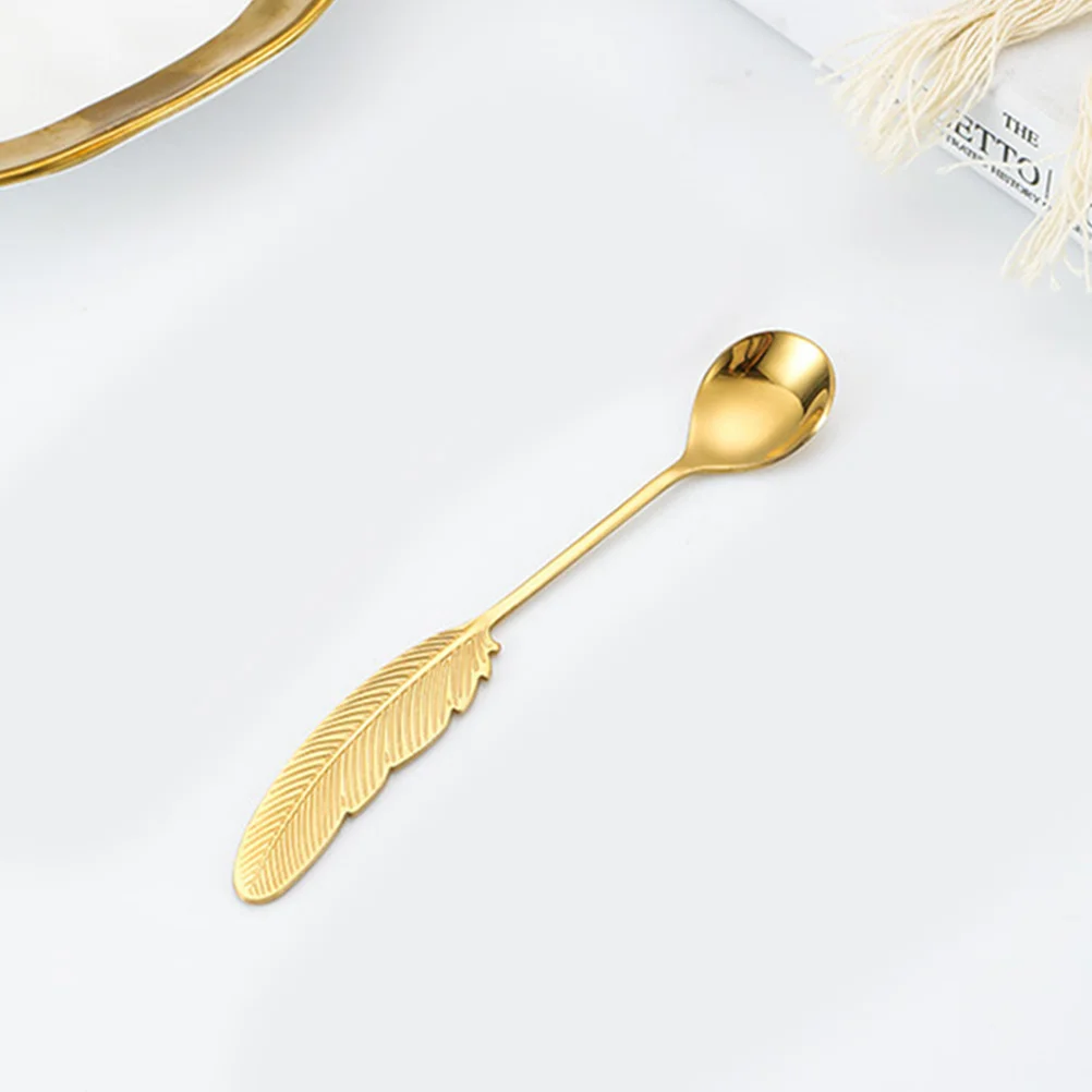 

2Pcs Spoon Fork Stylish Kitchen Utensils Comfortable Touch Safe Use Beautiful Shape Gold Serving Utensils