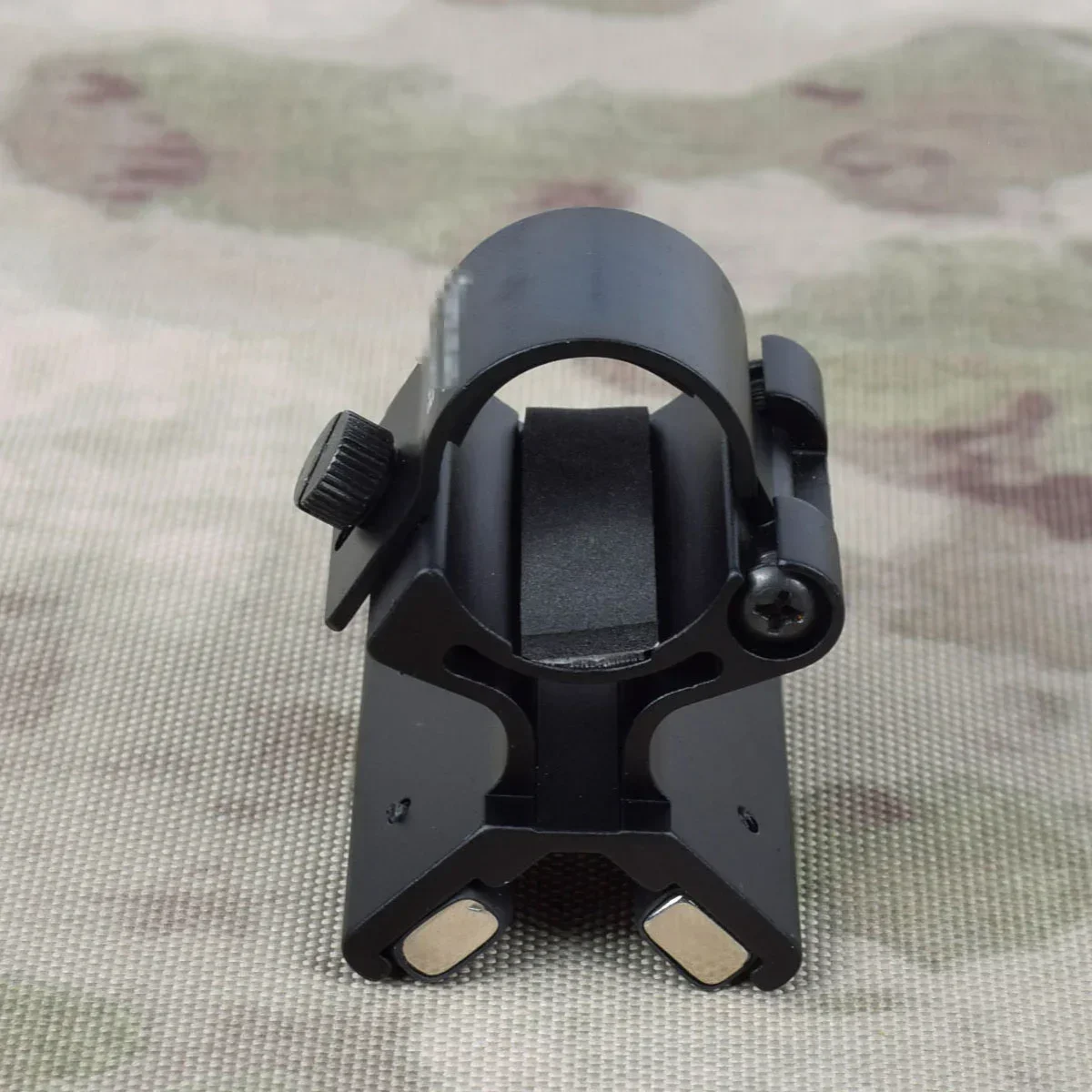 Soporte magnético fuerte doble magnético X para linternas de 24-27mm soporte de antorcha alcance pistola barriles montaje táctico con caja Original