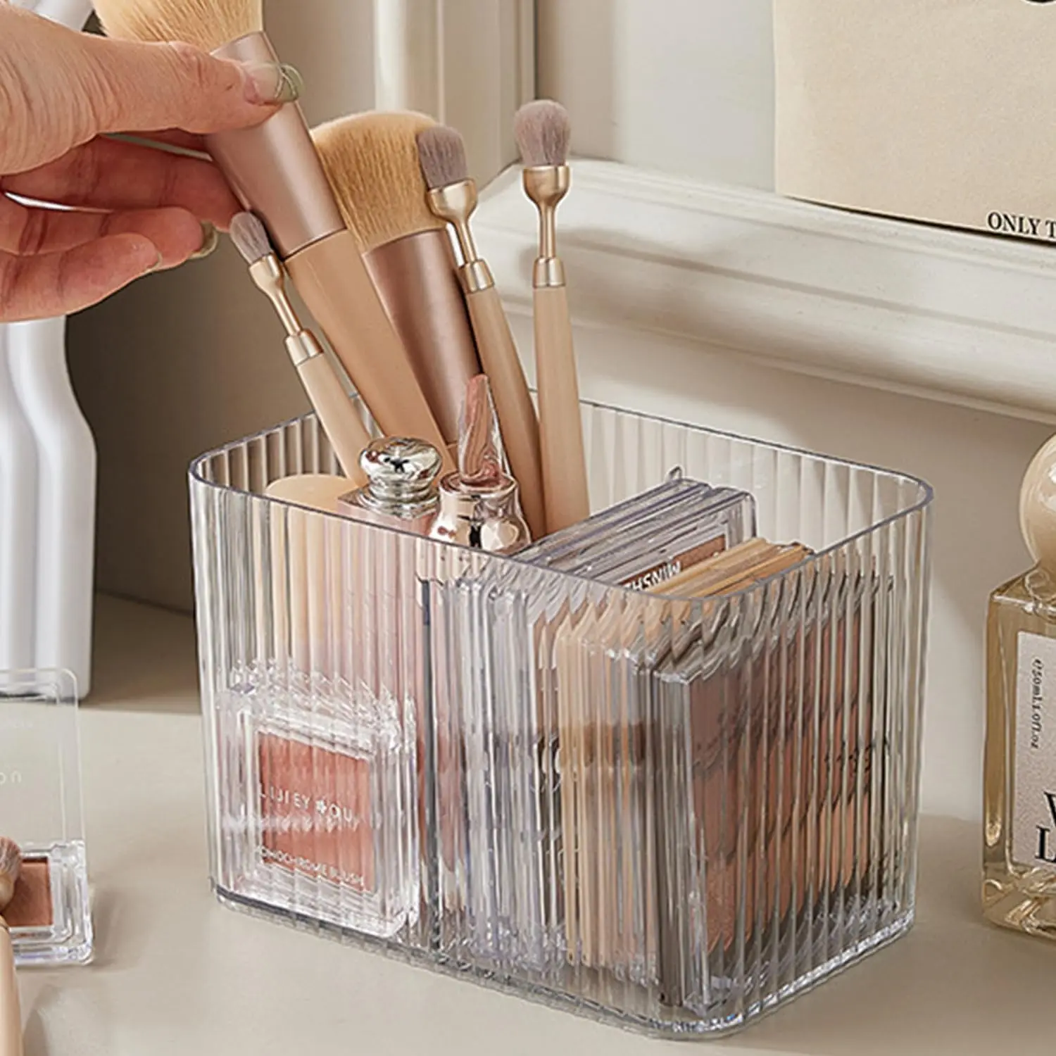 Makeup storage box Clear cotton swab box Dressing table desktop powder puff Makeup brush remover cotton lipstick box