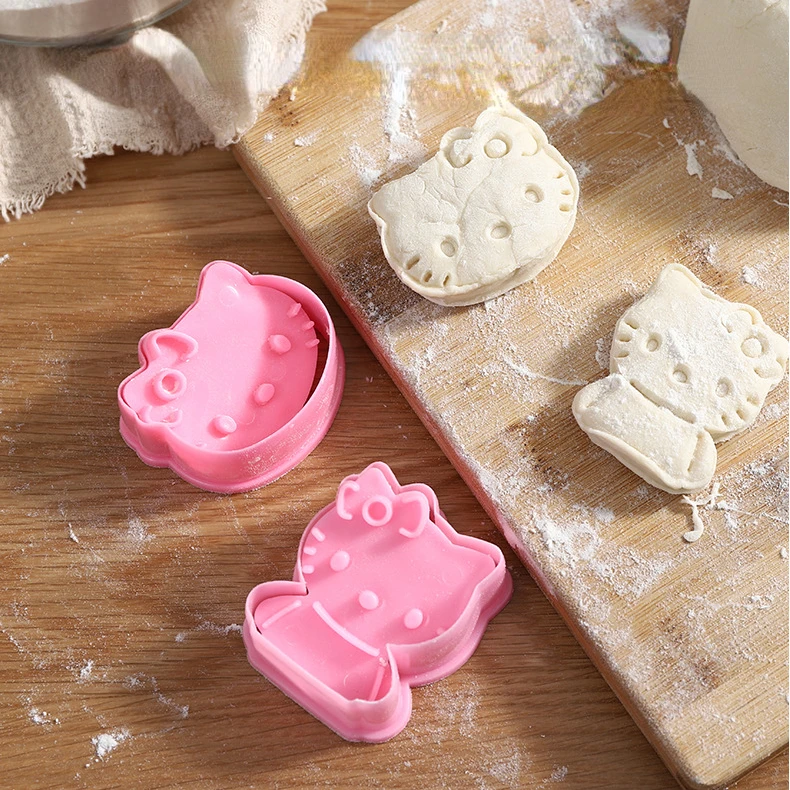 

2024 Kawaii Cute Hellokittys Mold Fruit Cake Biscuits Food Diy Moulding Rice Ball Student Cute Toys Birthday Gift for Kids