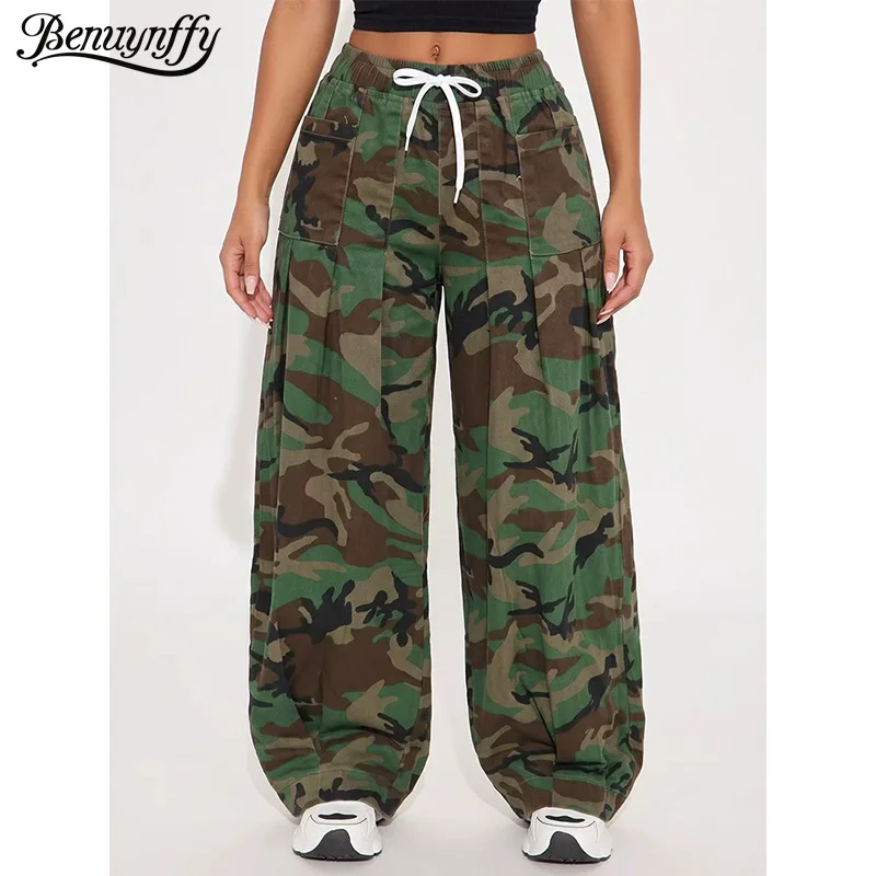 Benuynffy Plus Size Camouflage Print Pleated Baggy Pants Women Streetwear Retro Drawstring Elastic Waist Loose Wide Leg Trousers