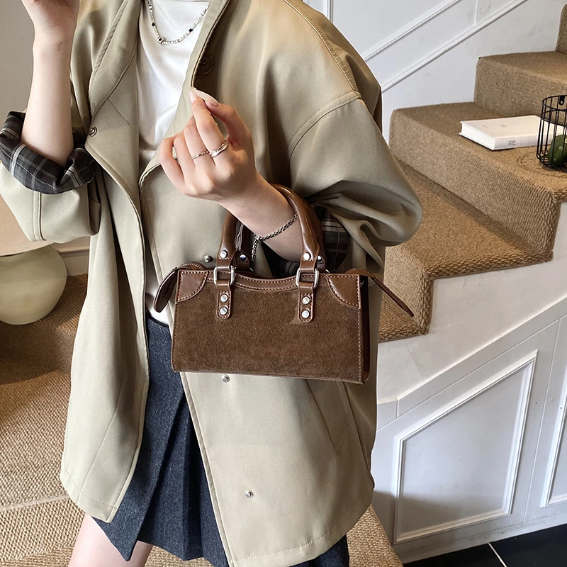 

Женская роскошная кожаная классическая модная стильная сумка через плечо через плечо Элегантная дизайнерская сумка для повседневного шикарного внешнего вида