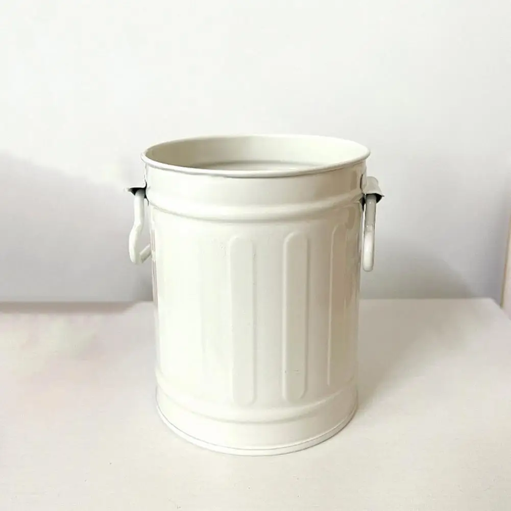 ヴィンテージアイアンペンホルダーデスクオーガナイザーアメリカ風クリスマスメイクブラシ収納バケット学生学用品