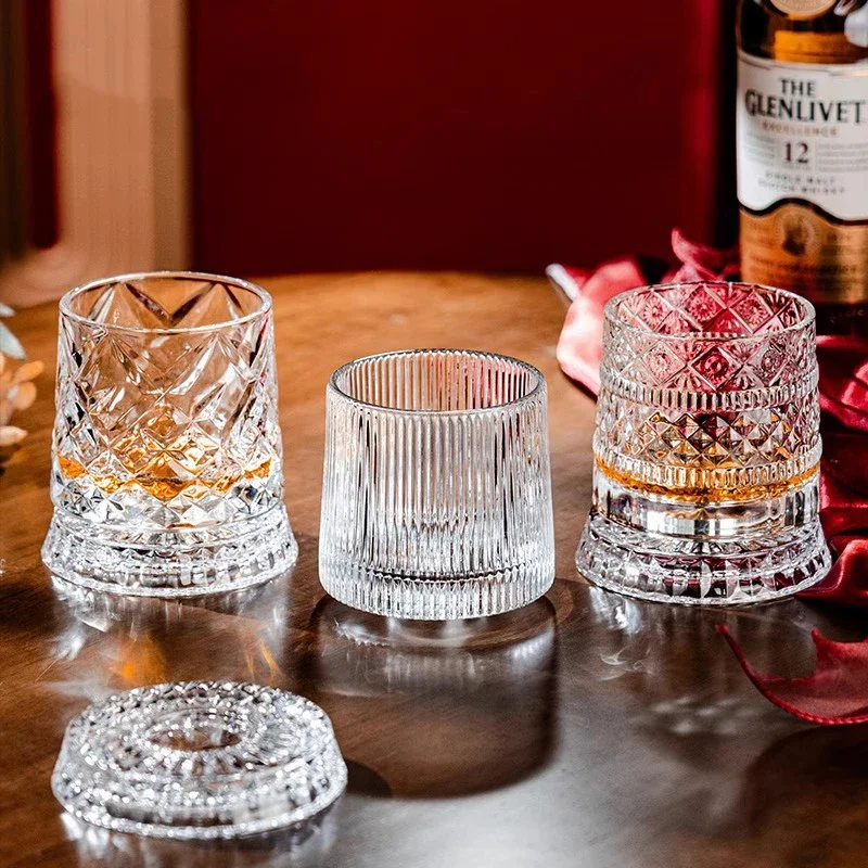 Light luxury high-end rotating whiskey glass gift box set, newlywed couple glass gift foreign wine cup
