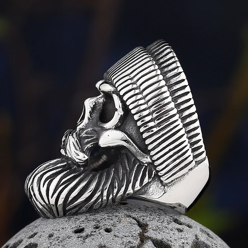 Gothic Vintage 316L Stainless Steel Cool Locomotive Old Man Skull Ring Punk Rock Bearded High Quality Jewelry DropshippingOSR463