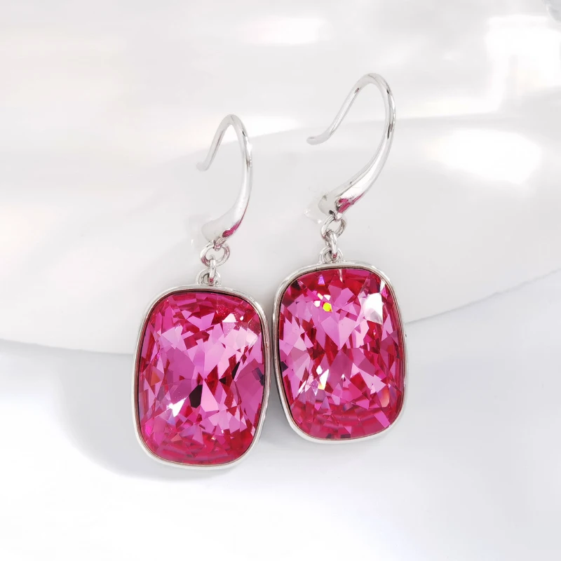 Rhinestone ต่างหูผู้หญิง 2025 เครื่องประดับทําจากคริสตัลออสเตรียแฟชั่นรูปสี่เหลี่ยมผืนผ้าแขวนต่างหูหญิง Bijoux ของขวัญ