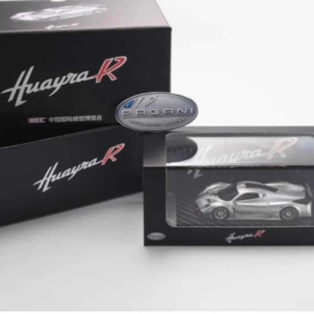 

LCD 1:64 Adults Hobby Pagani Huayra R HEC Diecast Model Car