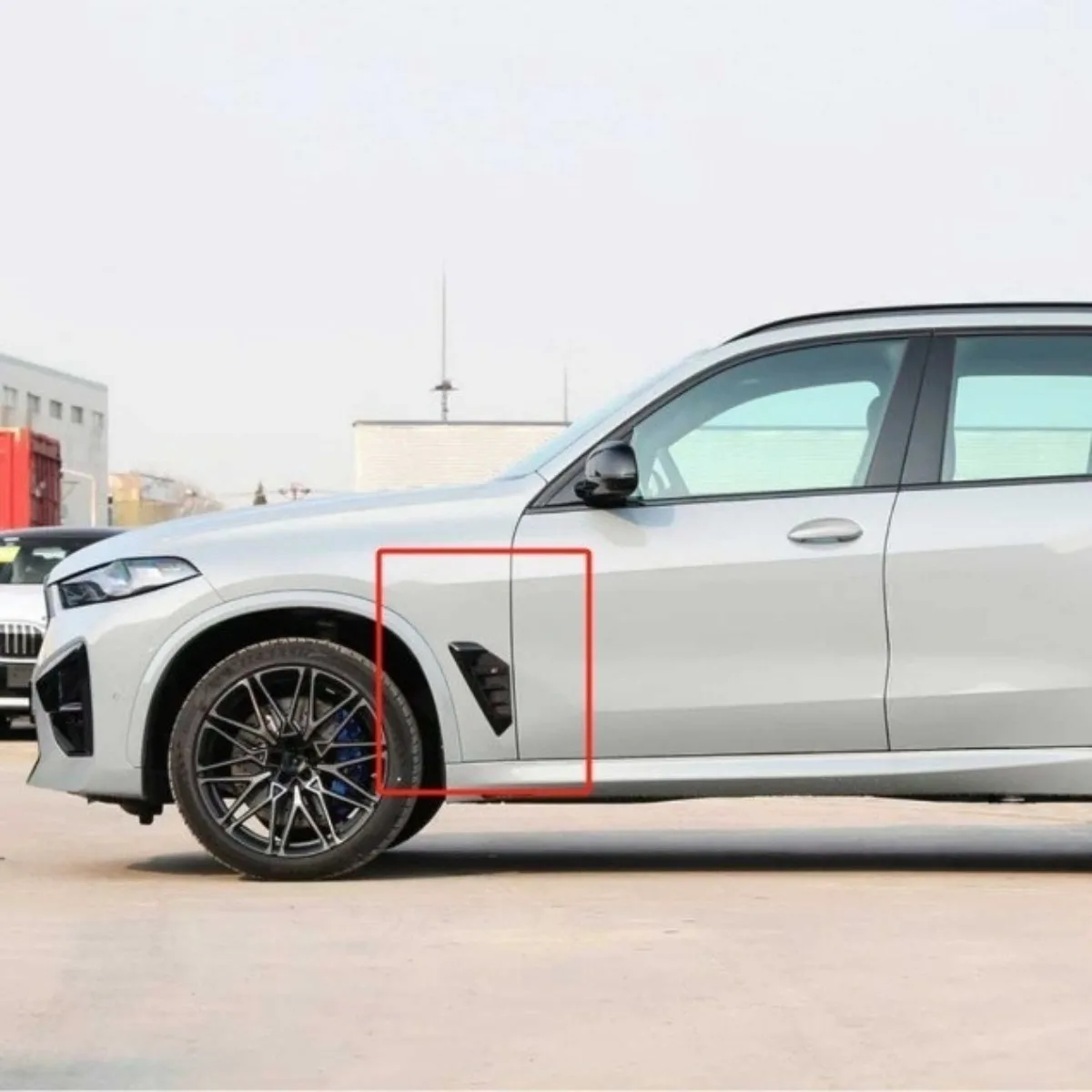 

Suitable for BMW X5 LCI G05 Modification Upgrade X5M Fender Side Air Vent Fender Decorative Air Vent