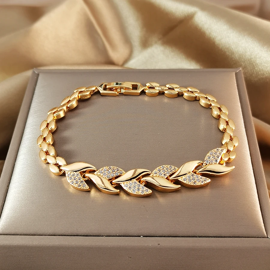 Elegant Leaf Rhinestone Gold Bracelet for Women Stackable Wrist Jewelry Daily Party Accessories