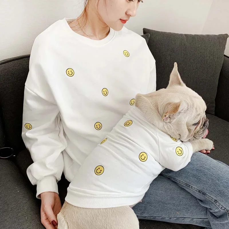 Spring and summer new smiley embroidered pet sweater French bulldog clothes dog and owner costume cute puppy