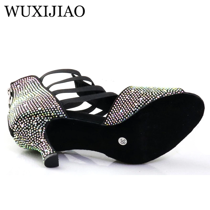 Zapatos latinos de diamantes de imitación de alta gama para mujer, suelas suaves profesionales de interior, cordones de baile de alta gama, zapatos de baile de tacón alto de diamante