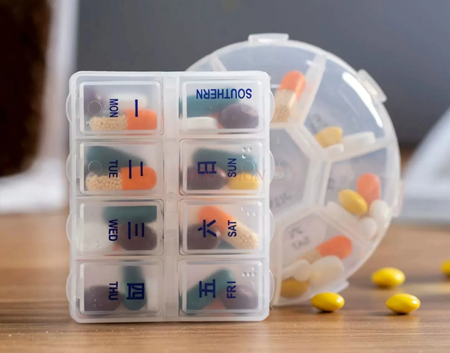 Medicine Box Portable Mini Travel Split Pack Portable Medicine Box 7-Day Pill Storage Box