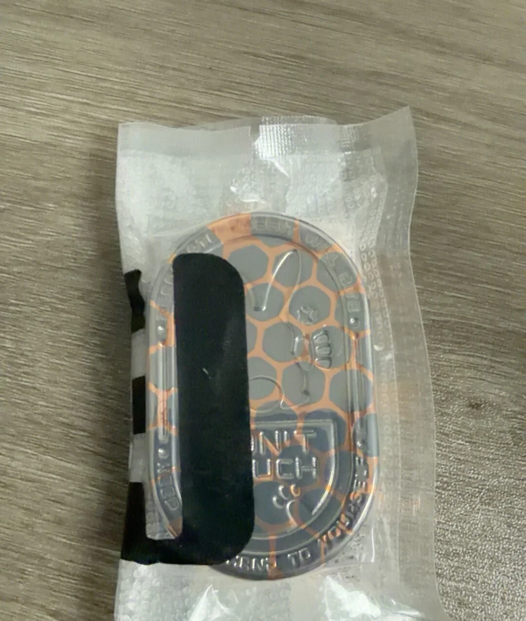 Used EDC New Unopened Superconducting Grumpy Rabbit Rhythm EDC Push Card, Vacuum Plastic Packaging, Original