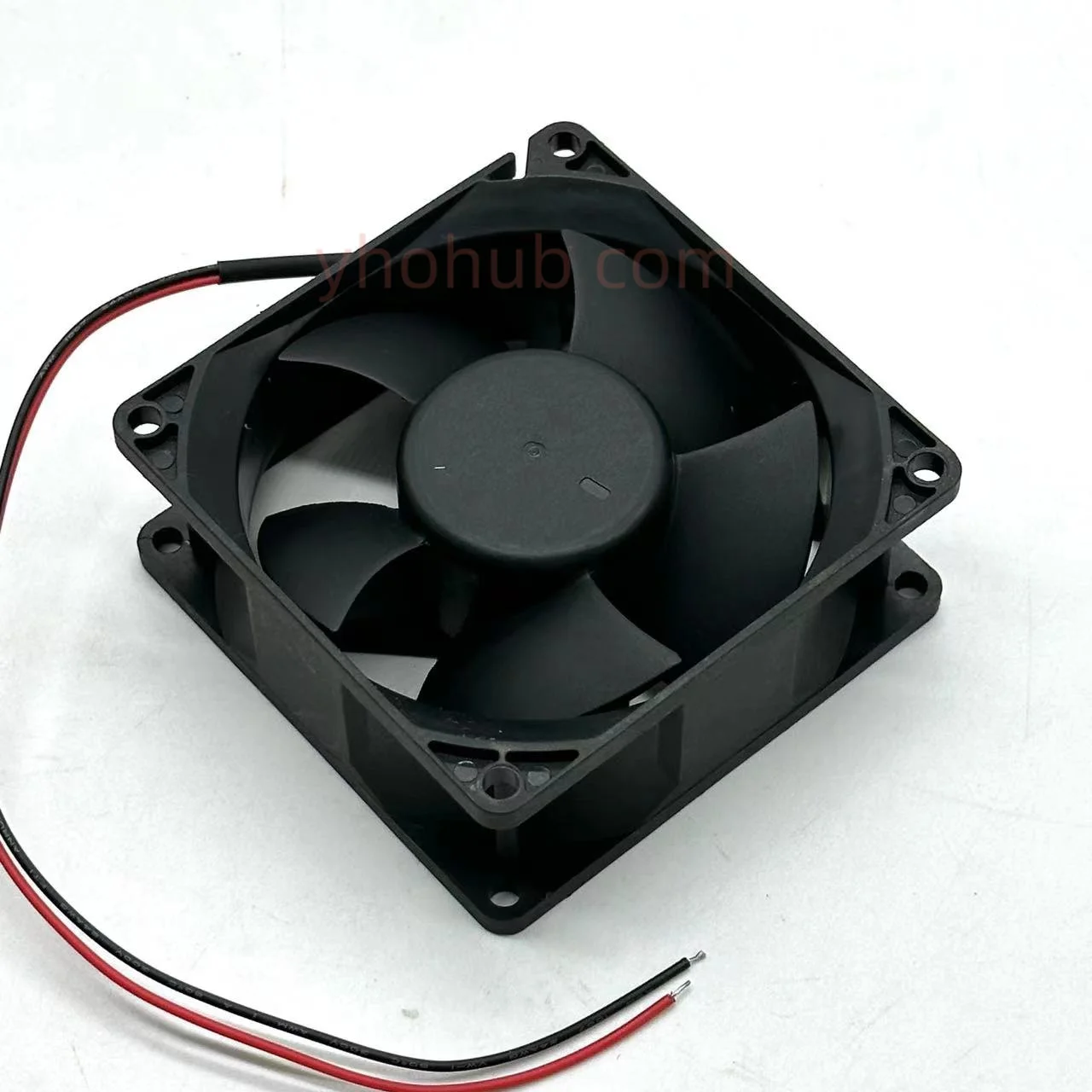 ADDA AD08012XB327100 DC 12V 1.3A 2-wire 80x80x32mm Server Cooling Fan