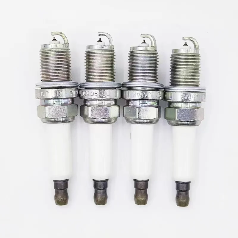 4PCS Platinum Spark Plug 06H905601A PFR7S8EG  For Audi A3 A4 A5 Q5 S5 A6 R8 TT VW Passat Jetta Golf Tiguan PFR7S8EG-1675