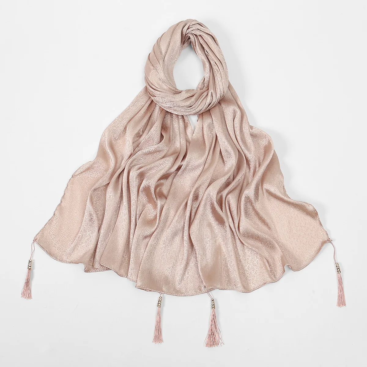 

Длинный мусульманский платок-хиджаб из сатина с бахромой, дышащий, однотонный, мягкий тюрбан, головной убор для женщин, африканская повязка на голову