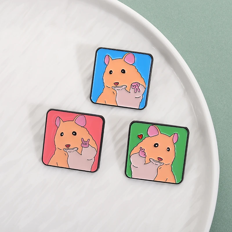 Cartoon Cute Pet Hamster Brooch Enamel Pins Creative Hand Heart Love You Gesture Brooches Lapel Badges Jewelry Friends Gift