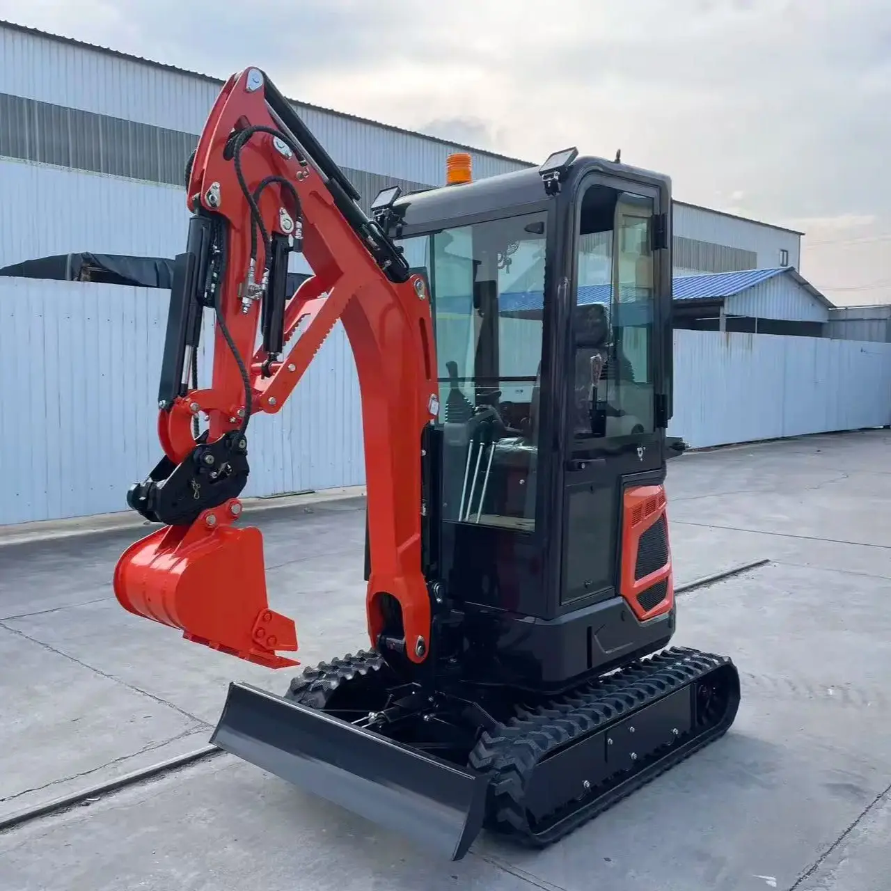 

Мини-экскаватор Kubota с двигателем Epa Euro 5, 1,8 тонны, гидравлический экскаватор, садовый сельскохозяйственный гусеничный мини-экскаватор