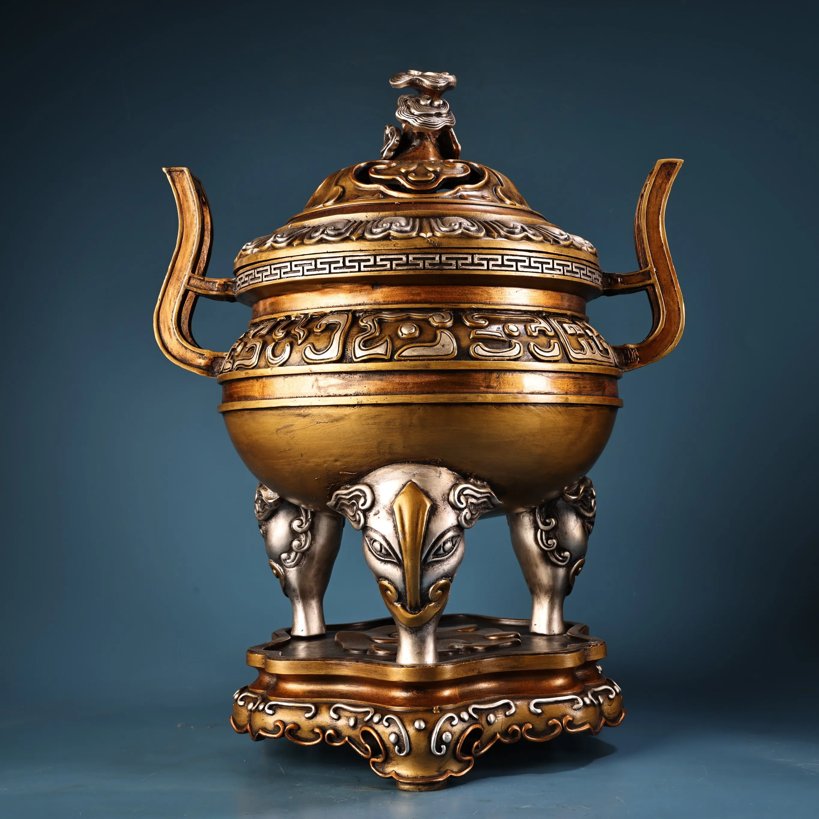Old Bronze outline in gold Painted High Relief Lingzhi flower texture Both ears Beast Head Tripod Incense Burner Ornaments
