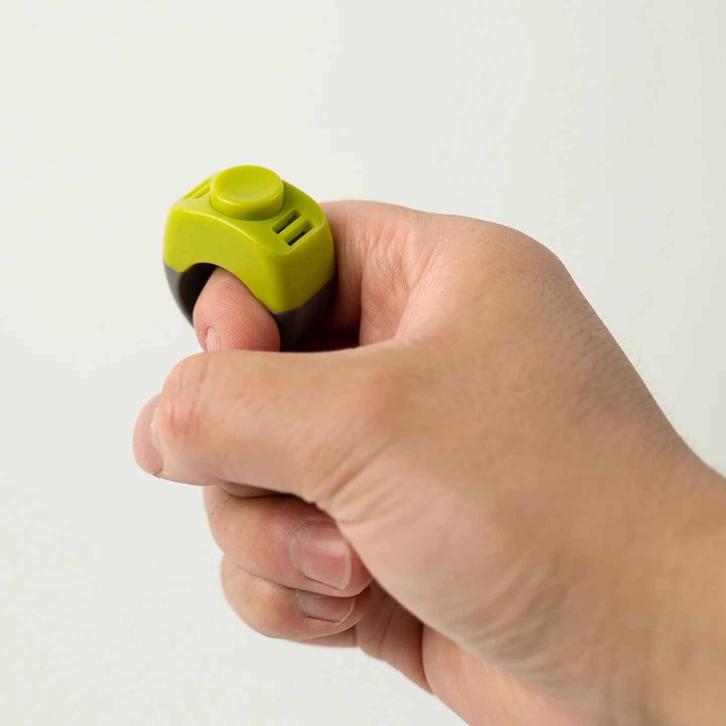 Thumbnail 3 - #18 Highest Rated Dog Clickers to Buy in 2026