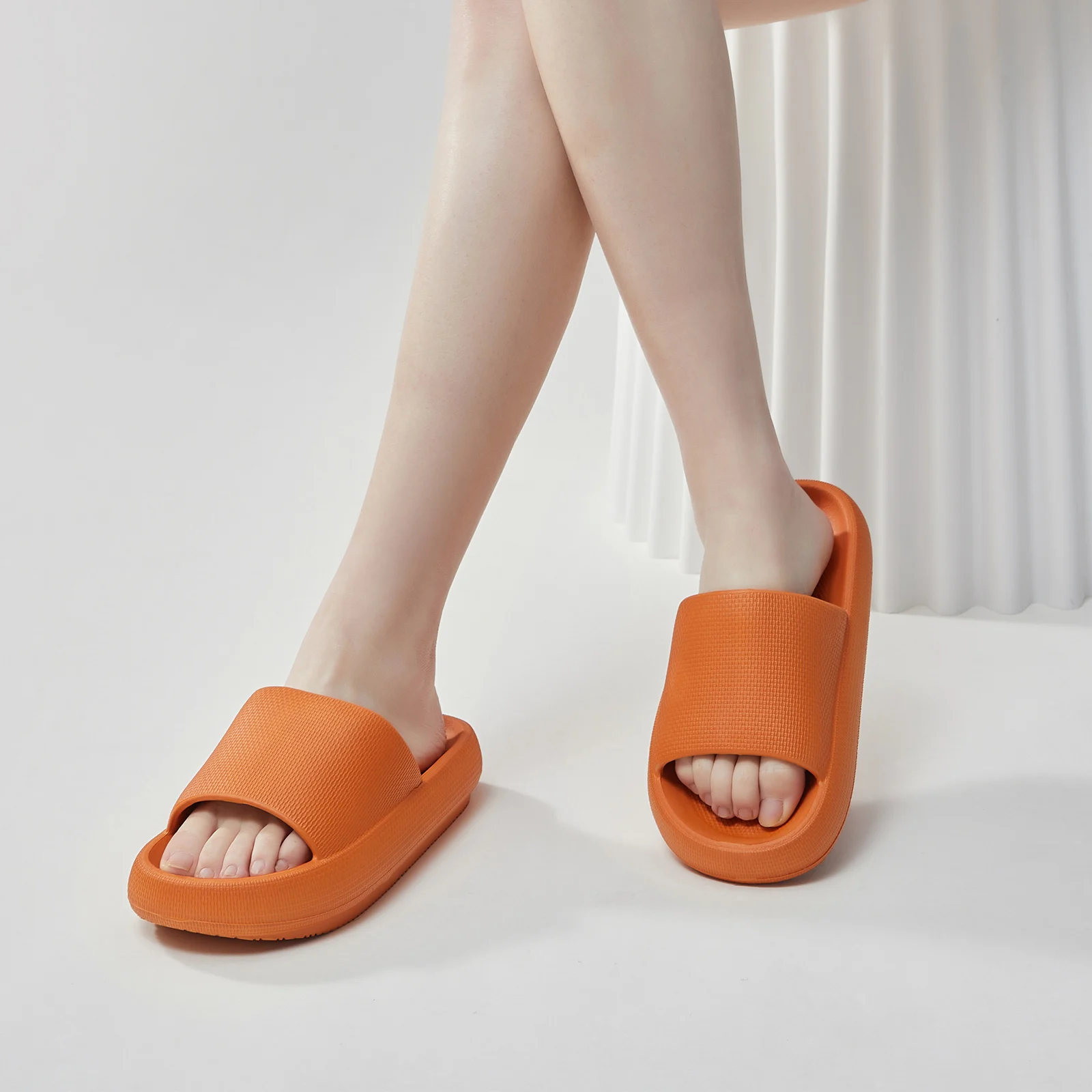 Thumbnail 4 - #15 Cheap Mens Sandals & Slippers Worth Buying