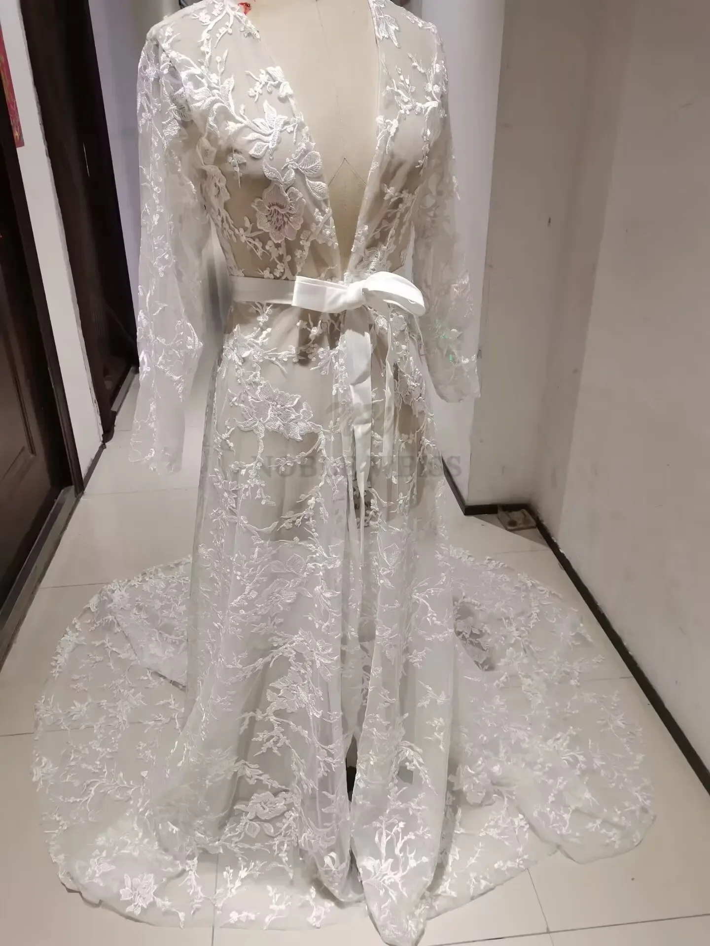 Veste de mariage à manches longues en dentelle, robe de soirée, châle BOLERO, cape pour patients, manteau de mariage, couverture de robes