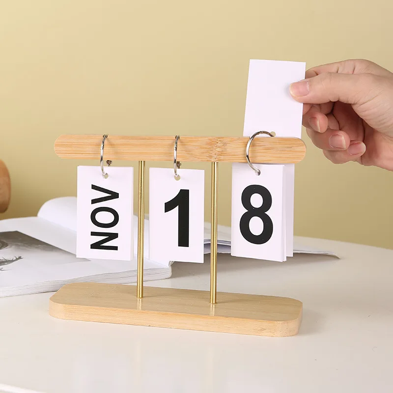 Moderner, einfacher Holzkalender, umklappbare Seitenliste, ewiger Kalender, Schlafzimmerschreibtisch, verziert mit Weihnachtsgeschenken, Tischkalender