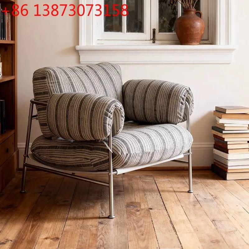

Кресло-софа в средневековом стиле с полосатой тканью для гостиной, дизайнерское, для отелей типа B&B, для отдыха, с подлокотниками из нержавеющей стали