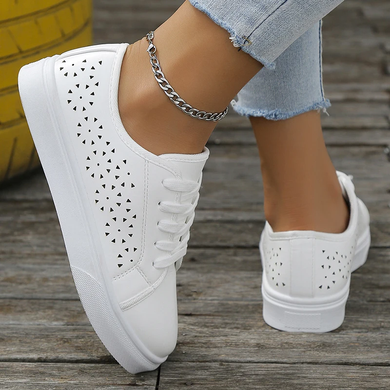 Fashion Hollow Out Platform Sneakers Women Plus Size Lace Up PU Leather Flats Shoes Woman 2023 Autumn Non-Slip Casual Shoes 43