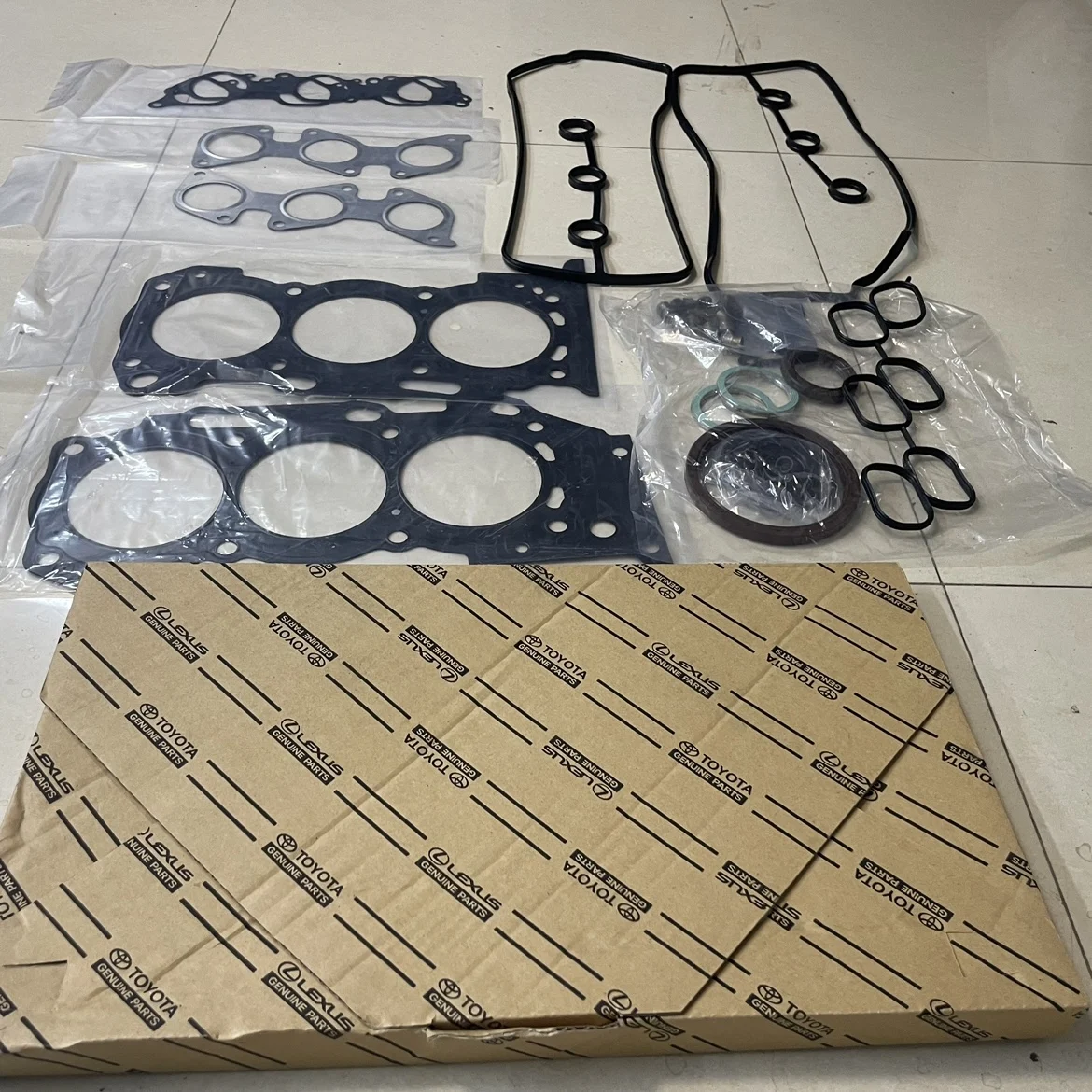 Gasket Kit For Prado 1GR Engine Overhaul Valve Grind 04111 04112