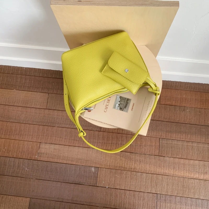 موضة بسيطة الصلبة النمط الكلاسيكي بولي PU حقائب كتف مربعة عالية الجودة تخفيف رائعة حقائب كروسبودي للنساء 2025 جديد