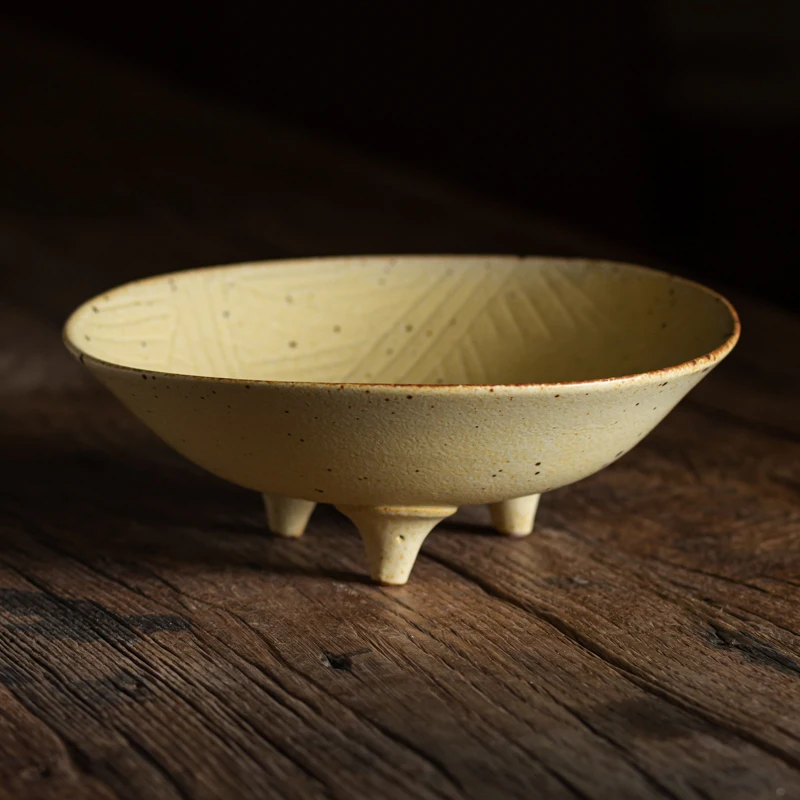 Beige Ceramic Three Legged Fruit Plate Refreshments Tray Dessert Plate Salad Bowl Snack Bowl Soup Plates Sashimi Plates