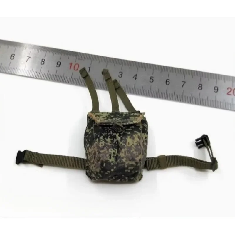 1/6 Scale DAM78083 Soldier Camouflage Bag Hanging Leg Bag Russian Infantry Pouch Model for 12'' Action Figure Accessory Doll