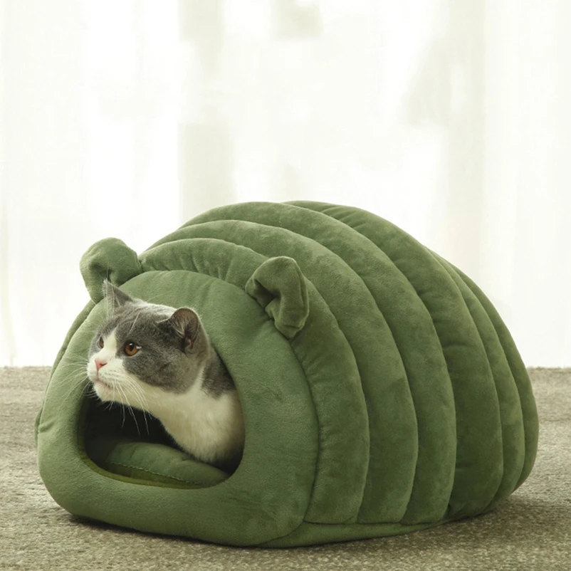 New warm cat litter Japanese pet dog litter autumn and winter cat bed semi-enclosed pet litter pet supplies