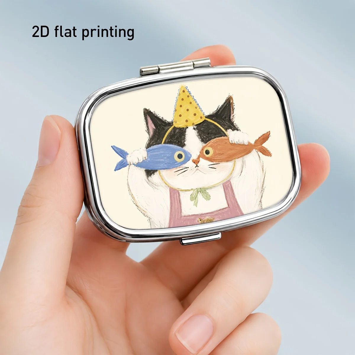 Soft and Playful Cat Face Pattern Square Metal Portable Pill Box, Two-Compartment Organizer for Small Items, Suitable for Pills, Vitamins, Earrings, Rings, Compact Size, Easy to Store in Travel Bags