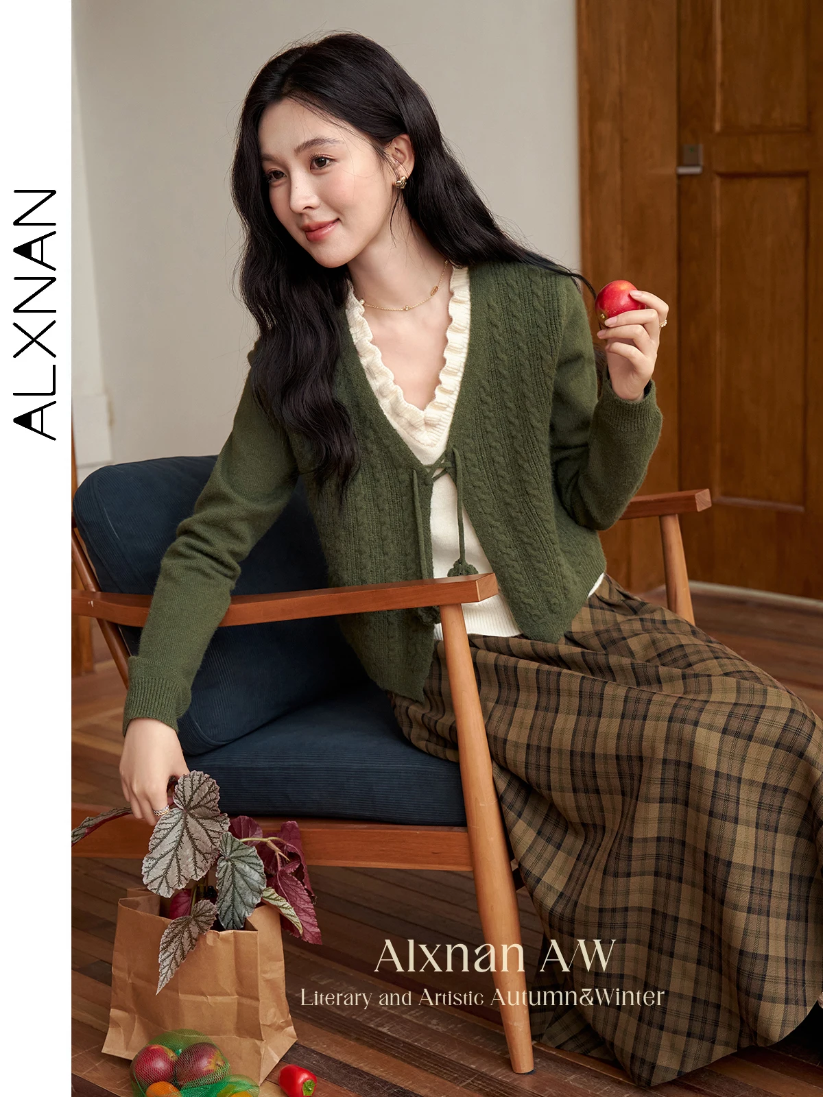 ALXNAN Women Fake Two Piece Sweater Patchwork V-neck Lace-up Long Sleeve Tops 2024 Fall Winter Vintage Pullover Female L39837