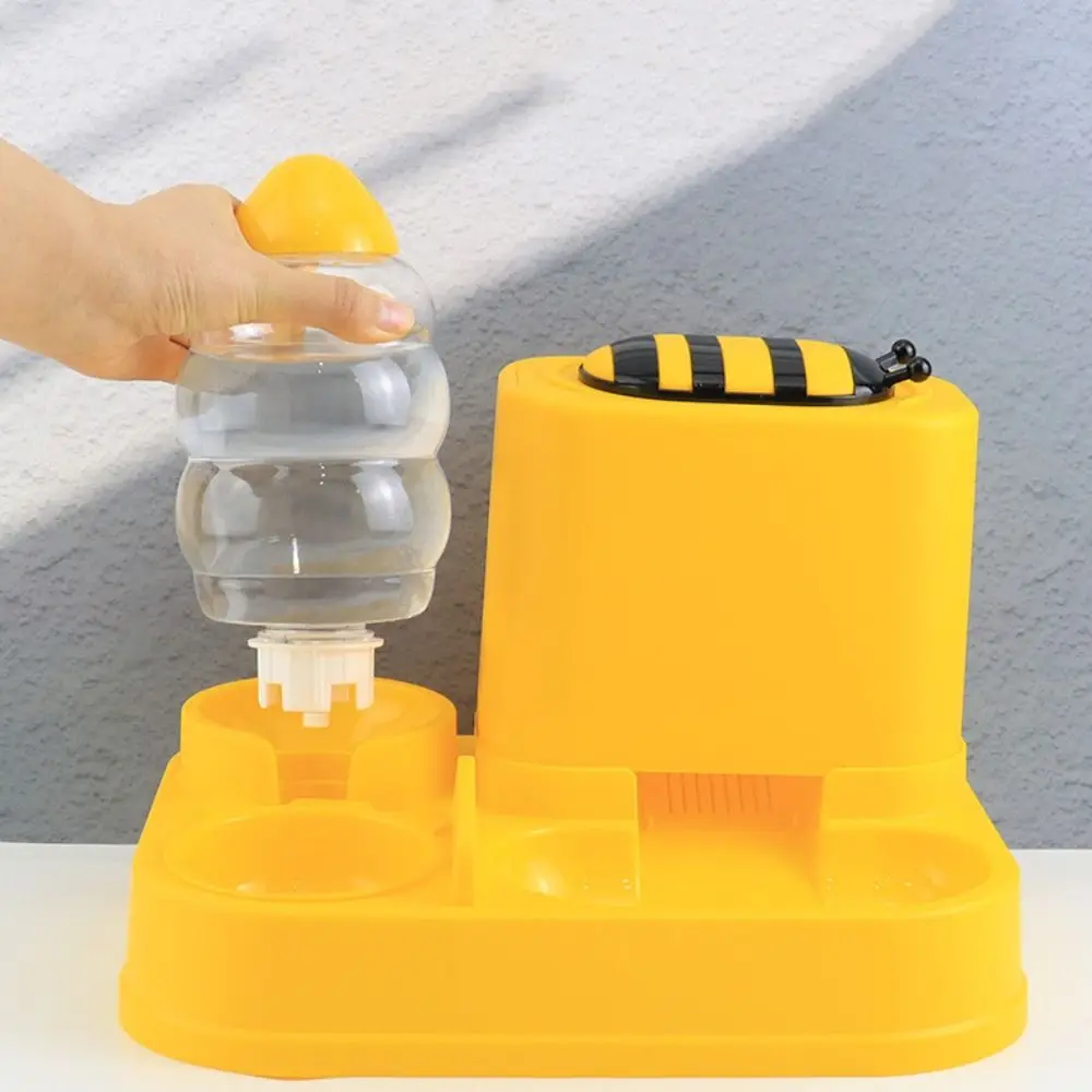 

Large Capacity Pet Automatic Water Dispenser Cute Anti-Slip Cat Feeding and Drinking Basin Multi-use Detachable