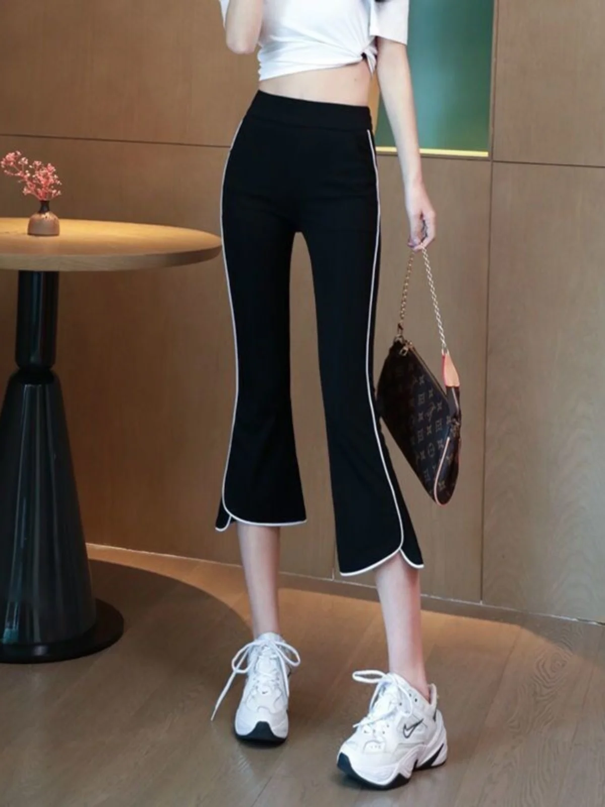 Siebenfuß-Hose mit hoher Taille für Damen, dünn, lässig, Spleißen, Sporthose in Übergröße mit Kette, Mikro-Schlaghose