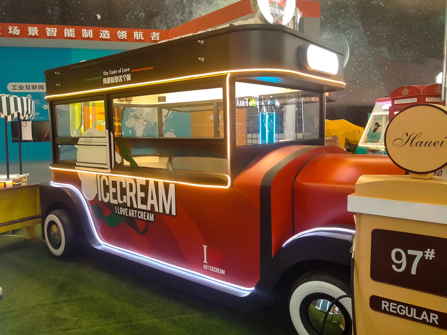 Bestselling Pretty Food Truck/Ice Cream Truck