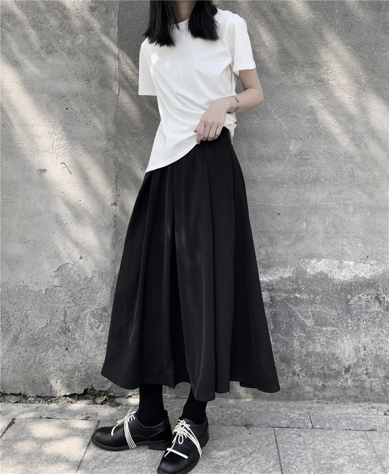 

Slimming High Waist A-Line Skirt for Women in Black Versatile Midi Pleated Skirt Dark Spring Summer Fashion