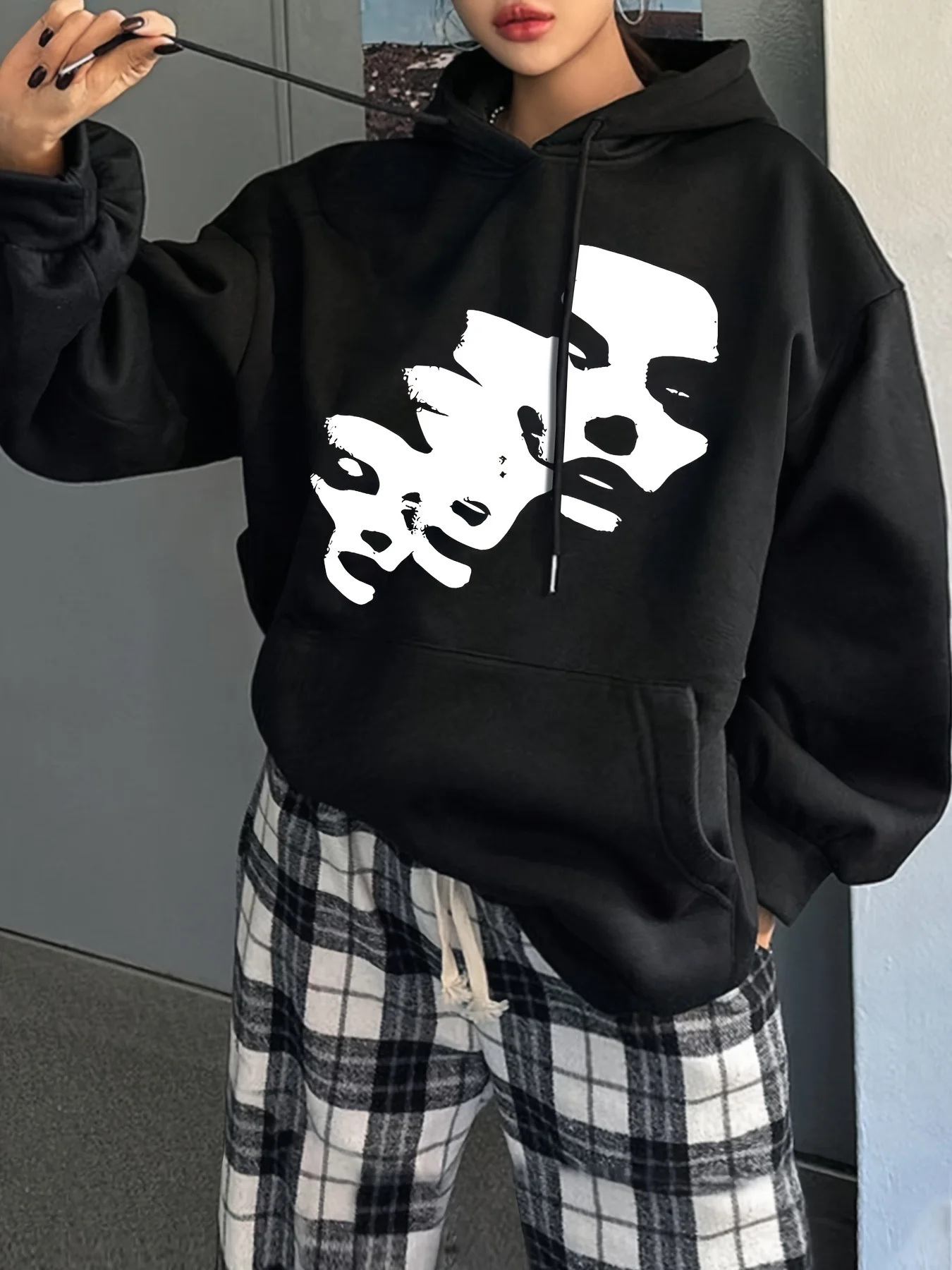 

Unique Portrait Graphic Printing Autumn and Winter Cotton Hoodies for Men and Women Leisure Outdoor Street Sports Training Brand