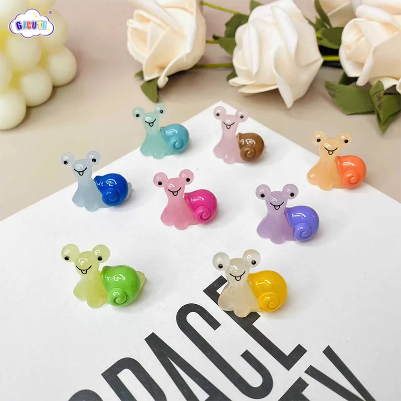 10pcs Dollhouse Luminous Snail Mini Figurine Micro Landscape Home Decoration Accessories Toy