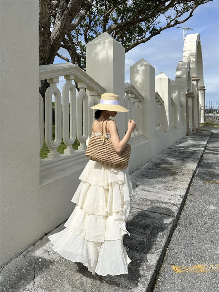 Férias de verão sem alças cinza damasco em camadas babados bolo vestido longo estilo tribunal francês feminino slash neck sem mangas vestido de praia