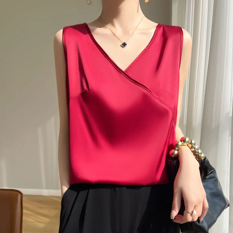 Summer Fashion Vest Cool V-Neck Pullovers Silky Fabric Sleeveless Top Breathable Elegant Temperament Women's Clothes Quality