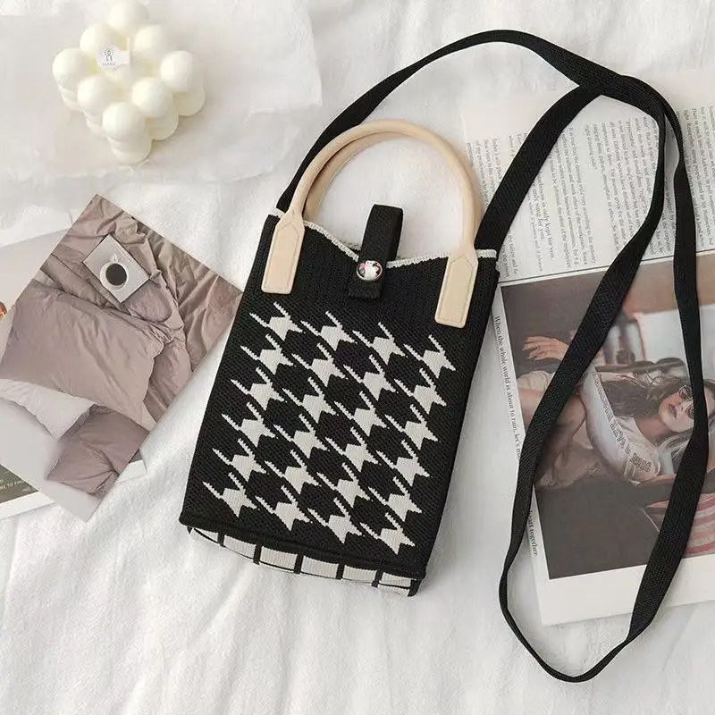 

Женская сумка через плечо, мини-модная вязаная сумка для мобильного телефона, корейская универсальная портативная маленькая сумочка