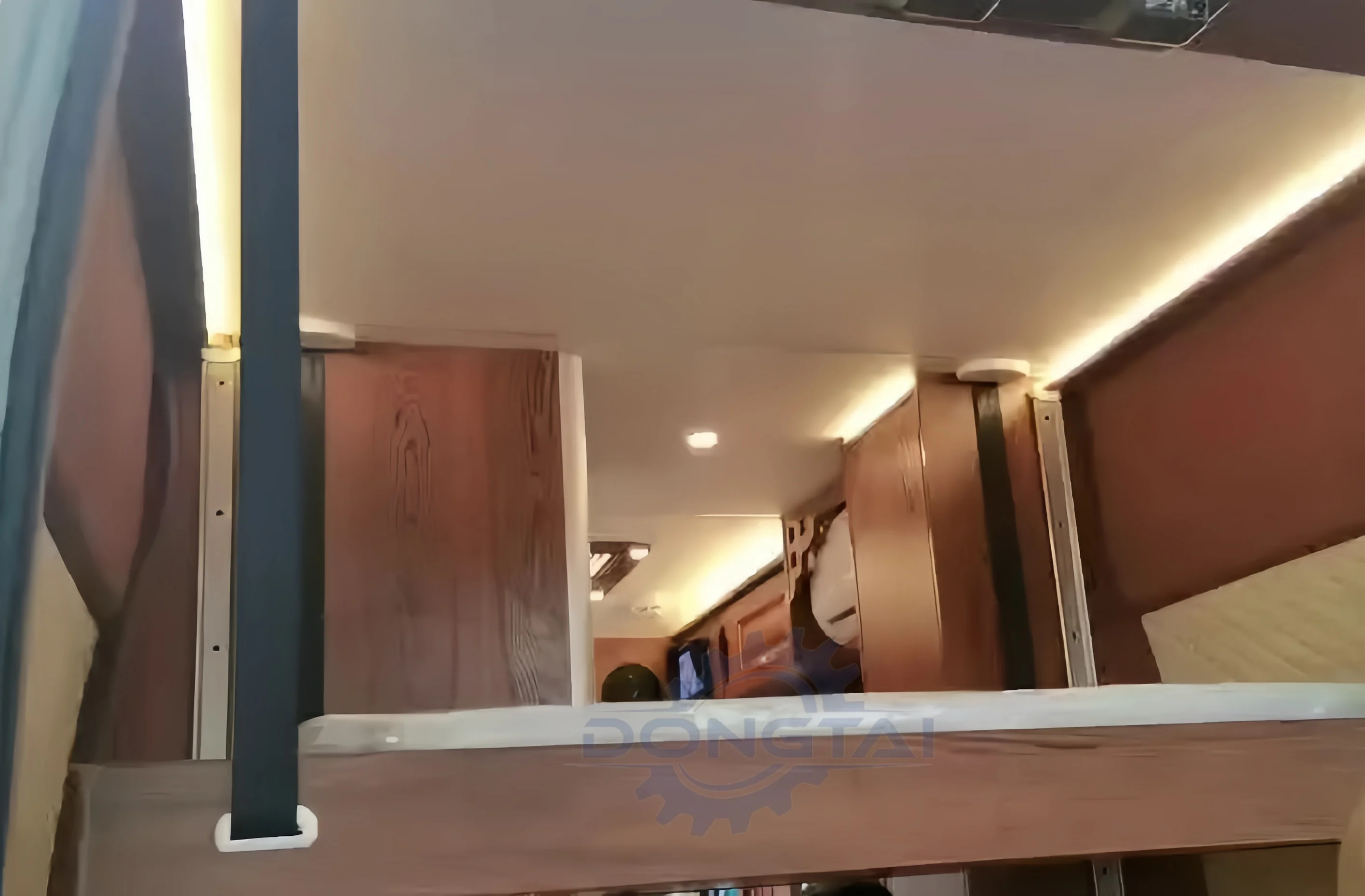 Aksesoris Motorhome Camper Mekanisme Tempat Tidur Angkat RV Harga Promo