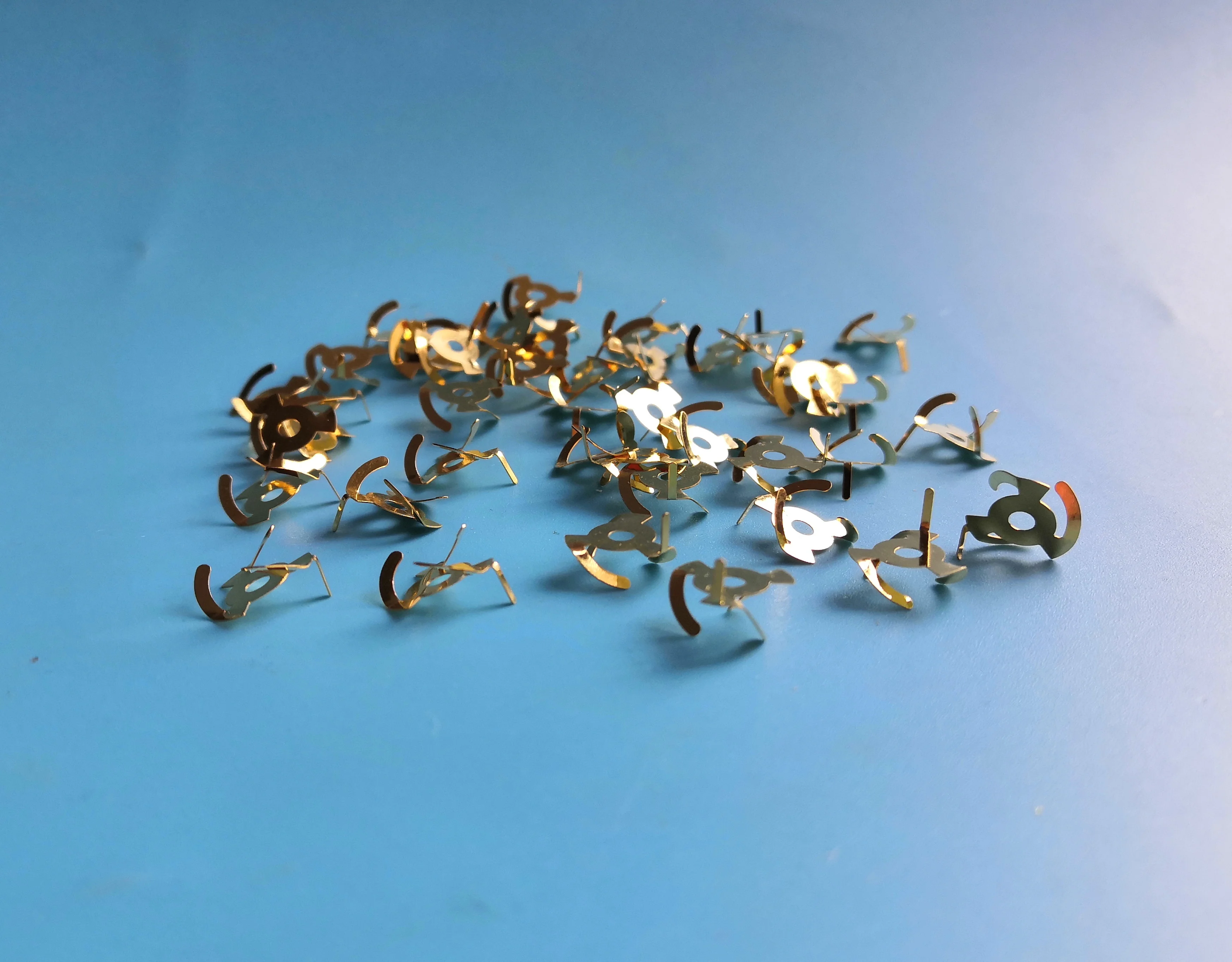 310 coated induction three claw spring piece triangular piece copper spring piece crystal FU-20PEB-ITO-950